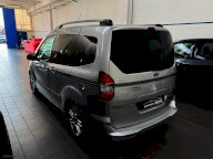 FORD Tourneo Courier 1.0 EcoBoost 100 CV TITANIUM