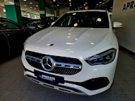 MERCEDES-BENZ GLA 200 d Automatic 4Matic Sport