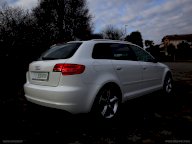 AUDI A3 SPB 2.0 TDI S tronic Attraction S-LINE