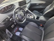 PEUGEOT 3008 BlueHDi 130 S&S EAT8 GT