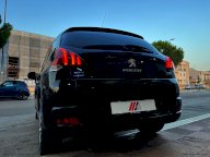 PEUGEOT 3008 BlueHDi 120 S&S Allure