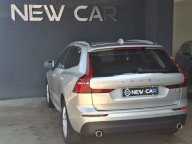 VOLVO XC60 B4 Geartronic Momentum