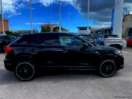 AUDI Q2 35 TDI S tronic Identity Black