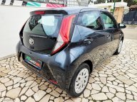 TOYOTA Aygo 1.0 VVT-i 72 CV 5p. x-cite