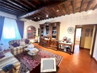 Vendita in colonica LASTRA A SIGNA