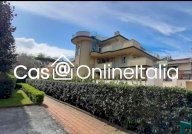 Vendita APPARTAMENTO Viareggio