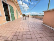 vendita appartamento Massa