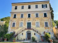 vendita appartamento Carrara