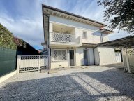 vendita appartamento Forte dei Marmi