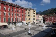 vendita appartamento Carrara