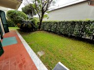 vendita appartamento Massa