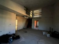vendita appartamento Capraia e Limite