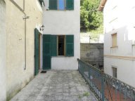 Vendita  Isola del Cantone