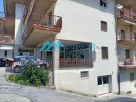 Vendita LOCALE CASTIGNANO