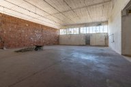 vendita capannone artigianale Calcinaia