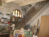 vendita magazzino Buti