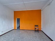 vendita locale commerciale Capraia e Limite