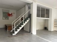 vendita capannone commerciale Massa