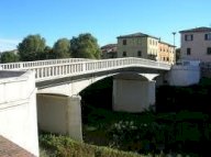 vendita locale commerciale Pontedera