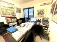 vendita ufficio Massa