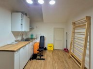 vendita locale commerciale Lucca