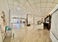 vendita negozio Cascina