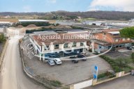 vendita capannone artigianale Bientina