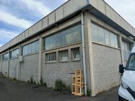 vendita laboratorio Cascina