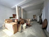 vendita laboratorio Cascina