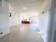 vendita locale commerciale Empoli