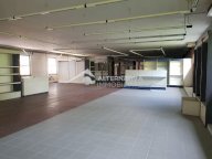 vendita capannone commerciale Lucca