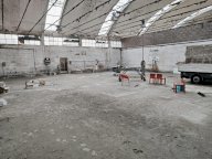 vendita capannone industriale Livorno
