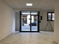 vendita locale commerciale Cascina