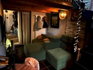 vendita magazzino Massa