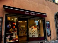 V Locale Commerciale Imola