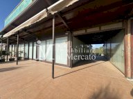 vendita locale commerciale Viareggio