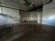 vendita locale commerciale Cascina