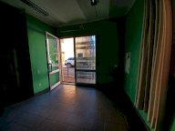 vendita locale commerciale Capraia e Limite