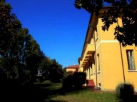 vendita locale commerciale Carrara