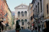vendita locale commerciale Massa