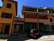 vendita capannone commerciale Assisi