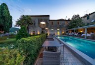 vendita albergo/hotel Montevarchi