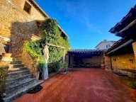 vendita albergo/hotel Monteriggioni