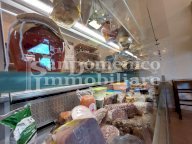 vendita attività commerciale Pisa