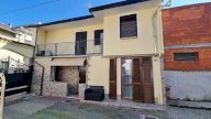 Vendita Casa Semindipendente Suno