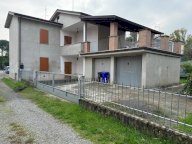 V Casa indipendente Medesano