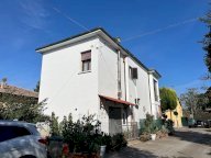 V Casa indipendente Molinella