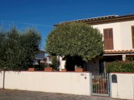 vendita villetta bifamiliare Cascina