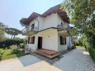 vendita villetta bifamiliare Montignoso