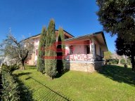 vendita casa singola Pescia